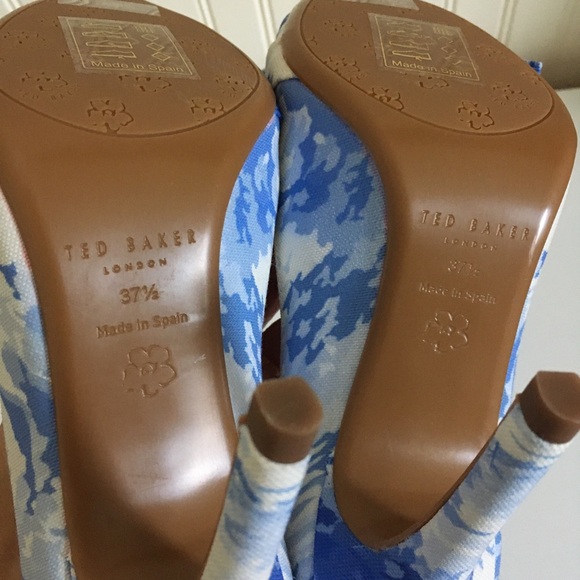 Ted Baker London blue white Ryanah floral print bow heels size 37.5 EU GUC - Picture 6 of 9